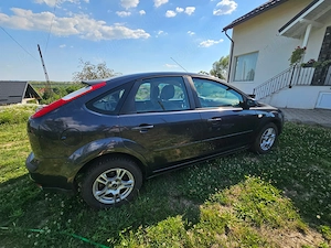 Ford Focus 2 1.6 TDCI 90CP 2007 Hatchback  - imagine 2