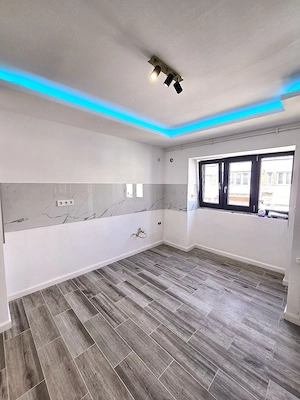 Apartament 3 camere | Complet renovat | Centru Nou - imagine 11