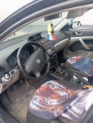 Skoda Octavia 2  - imagine 2