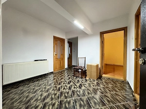 Apartament Cu 4 Camere Decomandat, Etaj 2 - Falticeni, Bd. 2 Graniceri - imagine 6