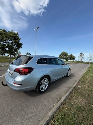 Vând Opel Astra J 2015 1.6 CDTi 136CP Sports Tourer (break) - imagine 8