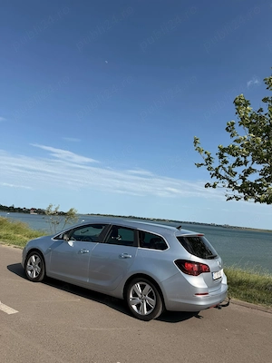 Vând Opel Astra J 2015 1.6 CDTi 136CP Sports Tourer (break) - imagine 38