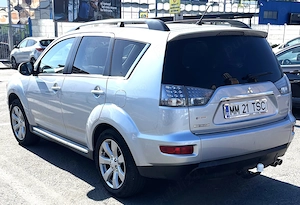 Mitsubishi Outlander- 4x4 - 7 Locuri - imagine 5