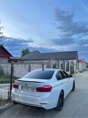 bmw 330i Pack luxury - imagine 3