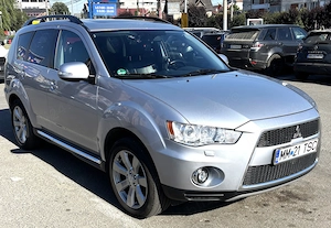 Mitsubishi Outlander- 4x4 - 7 Locuri - imagine 2