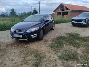 Vând Ford Mondeo