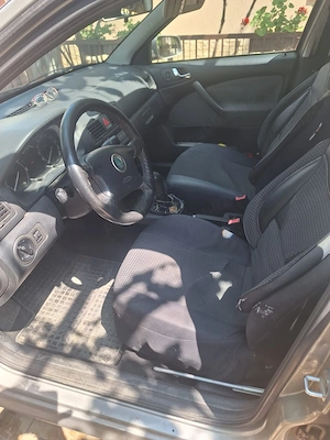 Skoda Octavia  - imagine 4