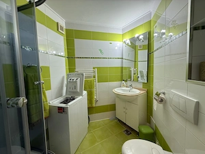 Apartament 2 camere de închiriat | Zonă centrală | Etaj 1 mobilat și utilat - imagine 9