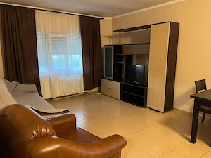 Inchiriez apartament în Bradet  - imagine 2