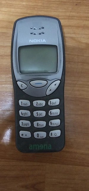 Nokia 3210 