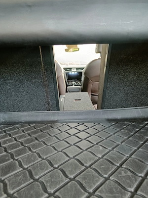 Skoda Octavia 3 Facelift Combi Laurin & Klement 1.8 TSI Manuală - imagine 10