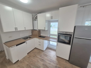 2 Cam-Bloc Nou 2025-Soarelui-3 Min de Spitalul Judetean-44MP-Parcare Subterana-105.000 Euro ! - imagine 3