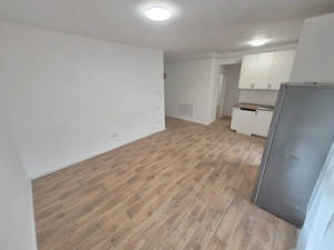 2 Cam-Bloc Nou 2025-Soarelui-3 Min de Spitalul Judetean-44MP-Parcare Subterana-105.000 Euro ! - imagine 4