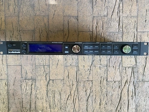 t.c. electronic D-TWO procesor digital efecte voce   chitara   instrumente muzicale