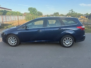 Vand Ford Focus Mk3 Break  3950 Euro întreținut, gata de drum  - imagine 3