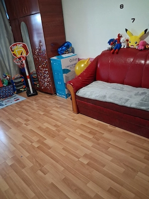 Apartament ,2 camere vanzare in Pitesri.