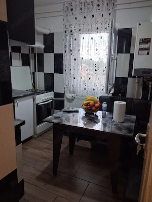Apartament ,2 camere vanzare in Pitesri. - imagine 2