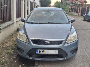 Vand Ford Focus 1.6 hatchback 2008, stare foarte buna
