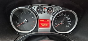 Vand Ford Focus 1.6 hatchback 2008, stare foarte buna - imagine 6