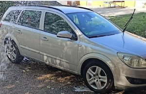 De vânzare Opel Astra H benzina 1.6 16 valve ,motor clasic și economic cod motor Z 1.6 XEP ,benzina  - imagine 4