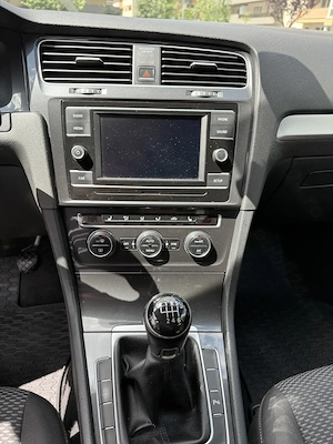 Volkswagen Golf 7 - imagine 9