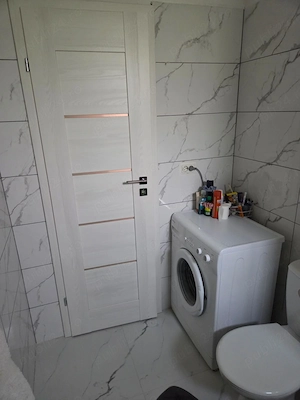 Apartament 3 camere, 2 balcoane, AC, renovat - imagine 6