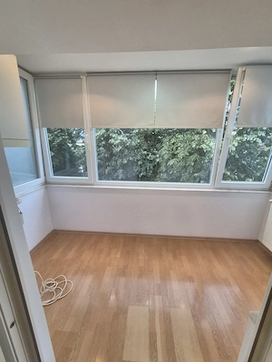 Vand apartament 2 camere - imagine 8