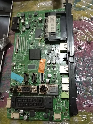 Sursa Vestel 17IPS20 + Placa Baza Vestel 17MB95S-1 v.1 211212