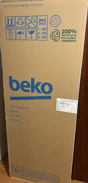 Combină frigorifică beko și aragaz marca beko.