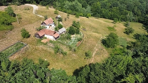 Teren + casă de vânzare pe Valea Gepisului loc Grosi - imagine 5