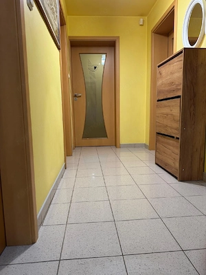 Apartament 3 Camere Decomandat, Etaj 1 | 3 Balcoane, Vedere pe 3 Părți | Zona Lipovei - Holdelor - imagine 8
