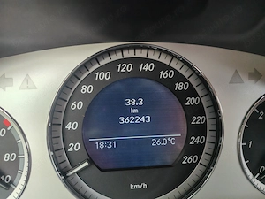 Mercedes-Benz C 220 CDI | 170CP | 2.2 Diesel | Manuală - imagine 12