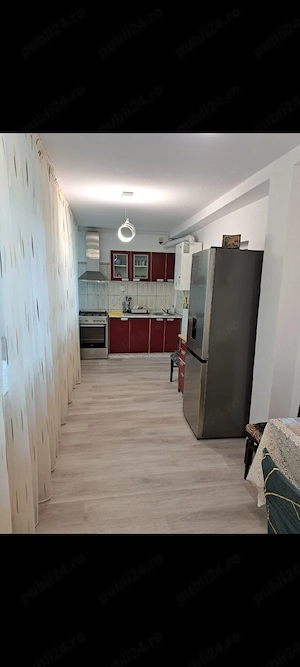 Închiriez apartament vacanță