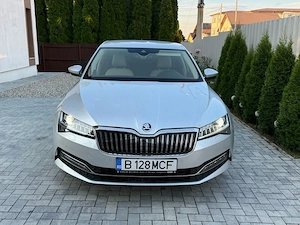 Skoda Superb 4x4 Dsg 200 cp Garantie - imagine 6