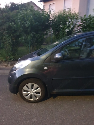 Citroen c1 , 998 cm motor, consum extrem de mic, masina de curse - imagine 6