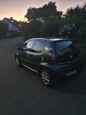 Citroen c1 , 998 cm motor, consum extrem de mic, masina de curse - imagine 3
