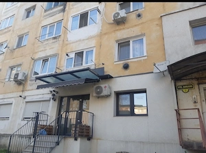 Proprietar  Închiriez Garson. Etaj 1 Reșița 