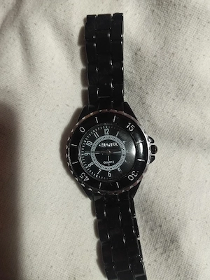 vând ceas de dama ,CHANEL