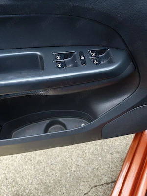 VW   touran - imagine 6
