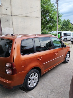 VW   touran - imagine 2