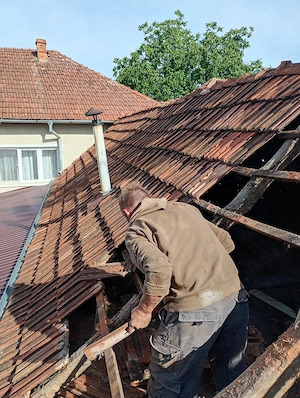 Renovam schimbam acoperisuri