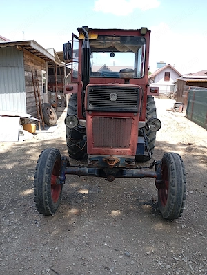 Vând tractor U650+utilaje agricole! - imagine 7