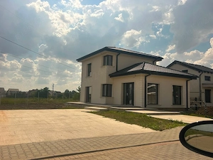 vand casa in westfield  - imagine 3