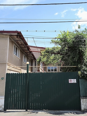 Vila ideala clinica Aparatorii Patriei 450 mp casa si teren - imagine 4