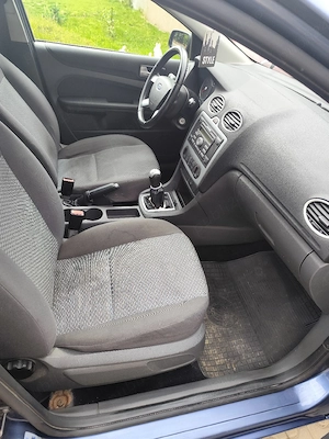 Vând Ford Focus Ghia, motor 1.8 Diesel (TDCi),115 Cp,2006 - imagine 9