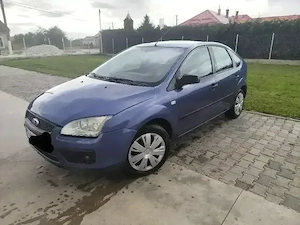 Vând Ford Focus Ghia, motor 1.8 Diesel (TDCi),115 Cp,2006 - imagine 2