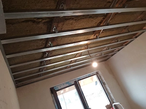 Execut urmatoarele:
