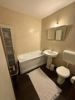Inchiriez apartament 3 camere, 2 bai - imagine 9