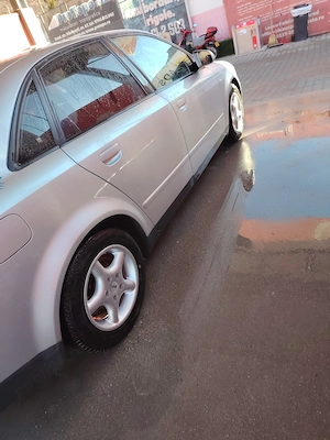Vând mașină Audi A4 B6 urgent - imagine 3