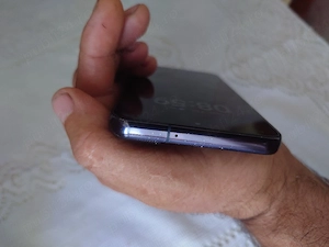 Samsung Galaxy S22 5G, 128gb, pret 800 lei negociabil